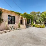 Jaliel Villa